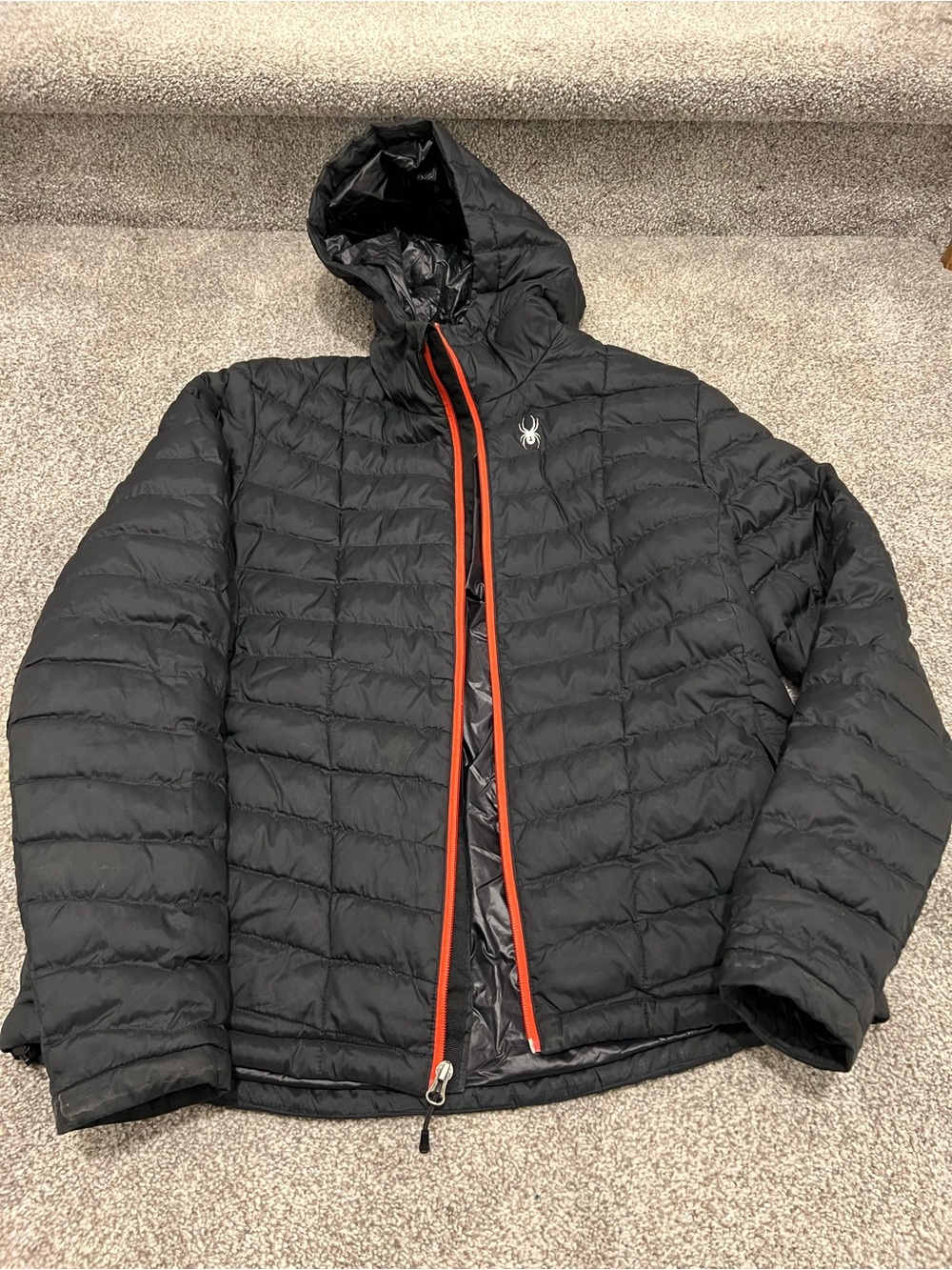 Men's Black Hooded Puffer Jacket with Red-Accent Zipper